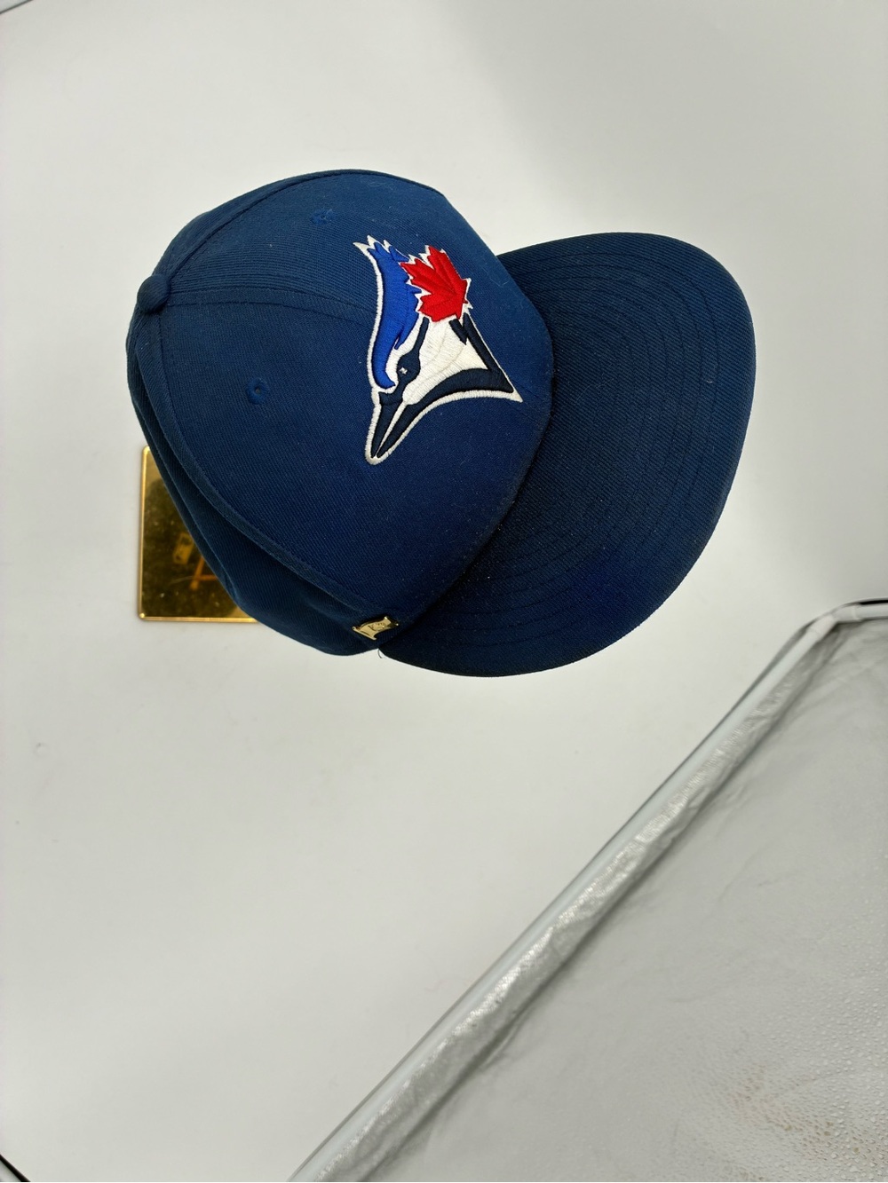 New Era Toronto Blue Jays Dark Navy Cap with Red Maple Logo Size 7 1/2